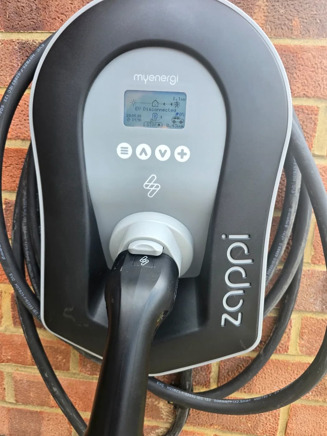 Zappi EV charger - details and build quality