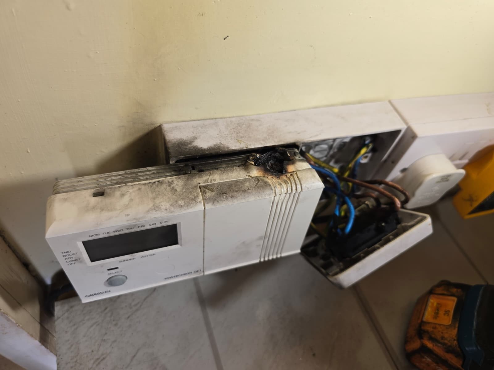 Emergency Electrician Callout in Bournemouth, BH1 - SC Electric