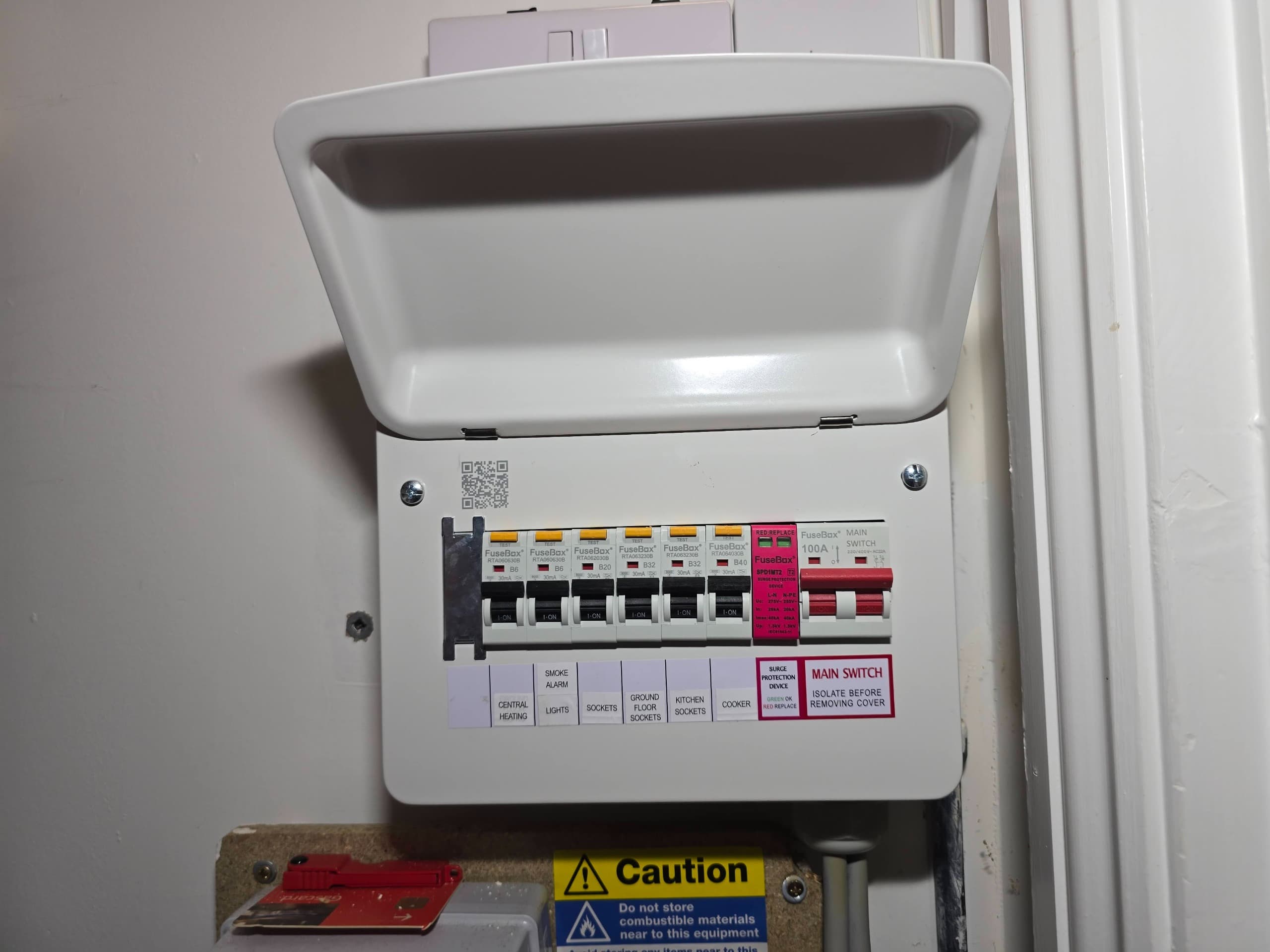 Modern certified 18th Edition RCD metal consumer unit after replacement